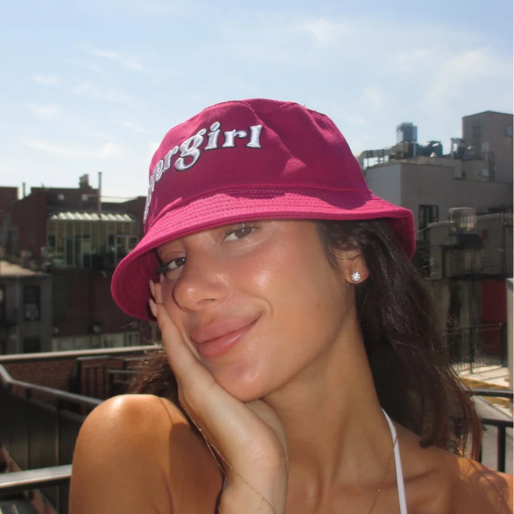 LOVERGIRL BUCKET HAT - MAROON
